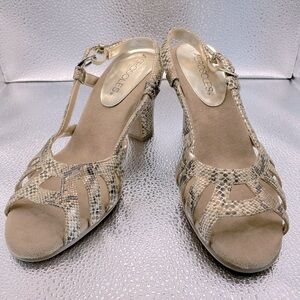 Two pairs of Size 5.5 Dress shoes - a double deal!